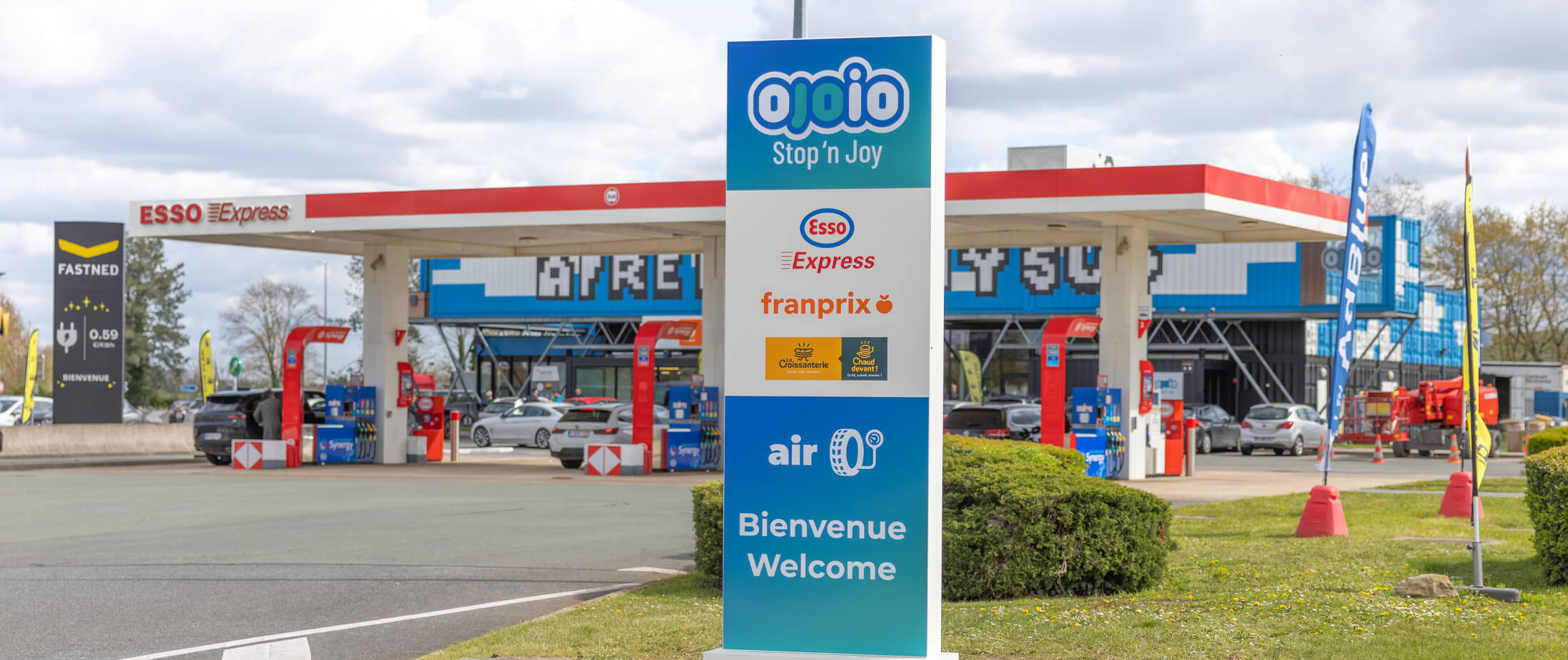 Pourquoi les stations-service proposent de plus en plus de services ?